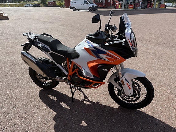 KTM 1290 Super Adventure-R 4 of 6