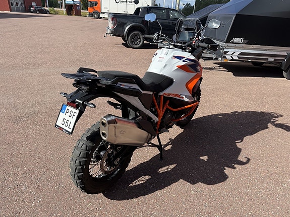 KTM 1290 Super Adventure-R 3 of 6