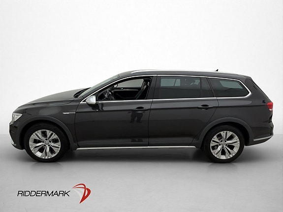 Volkswagen Passat Alltrack 4 of 30