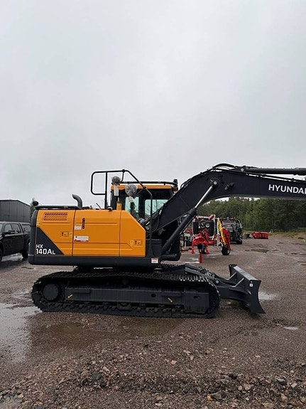 Hyundai HX140AL 4 of 9