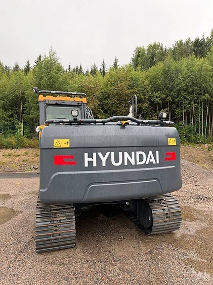 Hyundai HX140AL 3 of 9