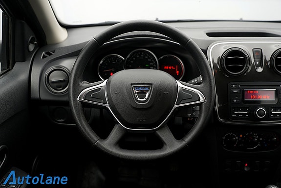 Dacia Logan 16 of 23