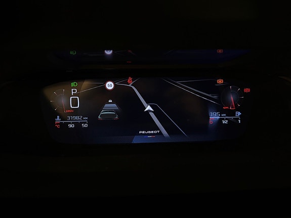 Peugeot 308 9 of 22