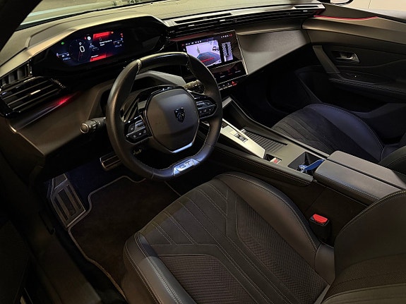 Peugeot 308 7 of 22