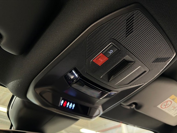 Peugeot 308 16 of 22