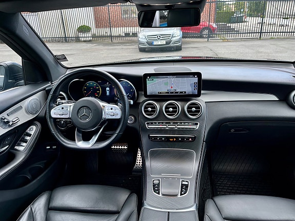 Mercedes-Benz GLC300 d 13 of 14