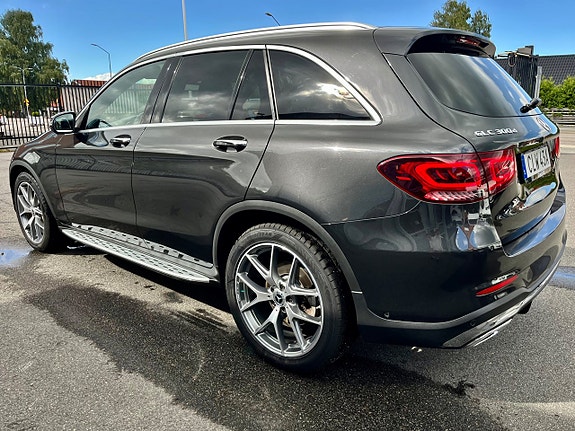 Mercedes-Benz GLC300 d 6 of 14
