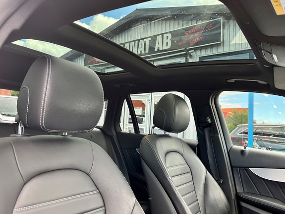 Mercedes-Benz GLC300 d 11 of 14