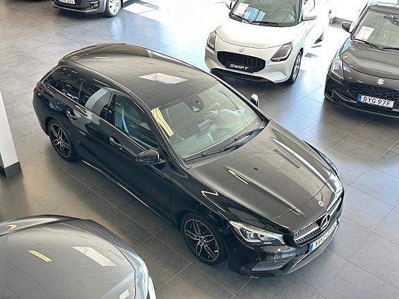 Mercedes-Benz CLA250 5 of 17