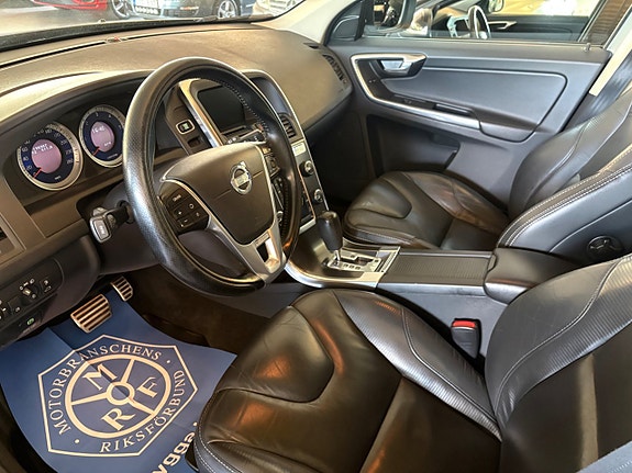 Volvo XC60 5 of 8