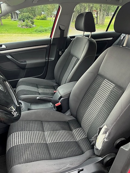 Volkswagen Golf V 4 of 9
