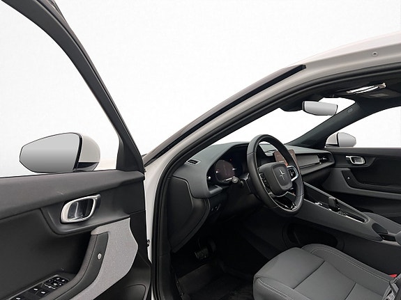Polestar 2 12 of 30