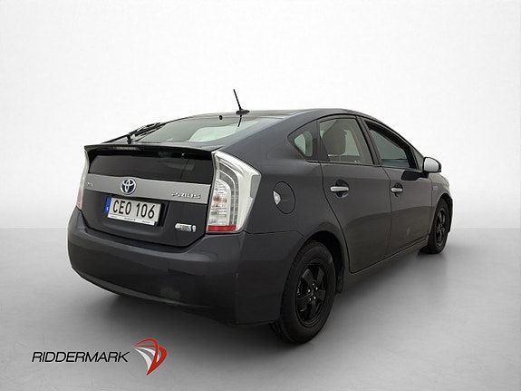 Toyota Prius Plug-in Hybrid 8 of 30