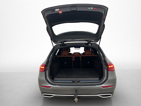 Mercedes-Benz C300 8 of 30