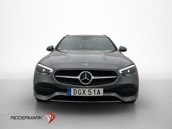 Mercedes-Benz C300 2 of 30