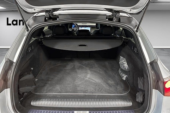 Mercedes-Benz E300 de 15 of 19
