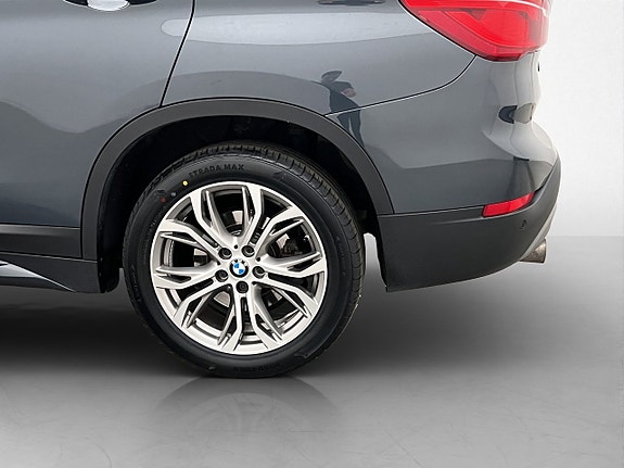 BMW X1 27 of 29
