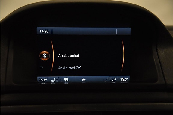 Volvo XC70 19 of 24