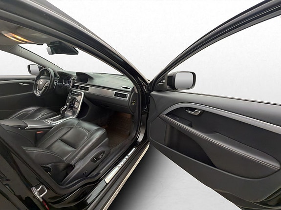 Volvo XC70 16 of 30