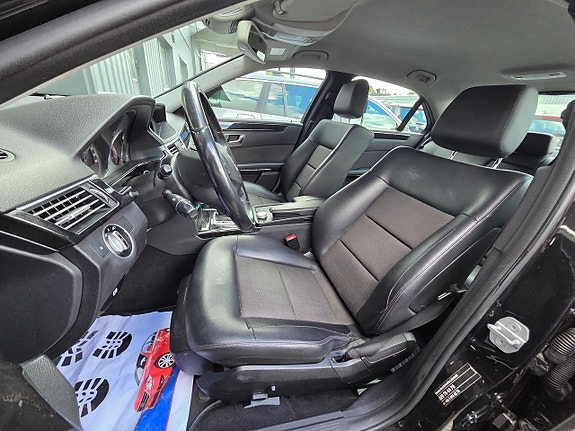 Mercedes-Benz E220 14 of 14