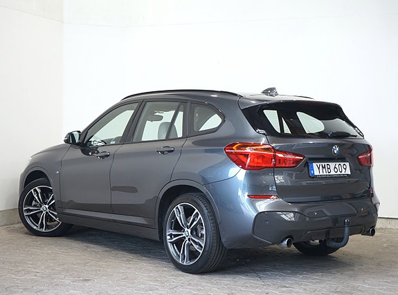 BMW X1 3 of 11