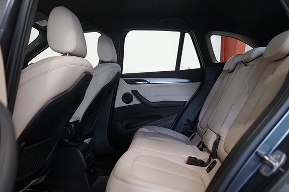 BMW X1 8 of 11