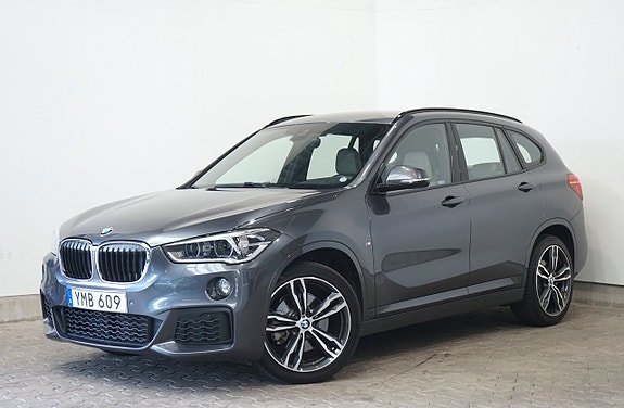 BMW X1 2 of 11
