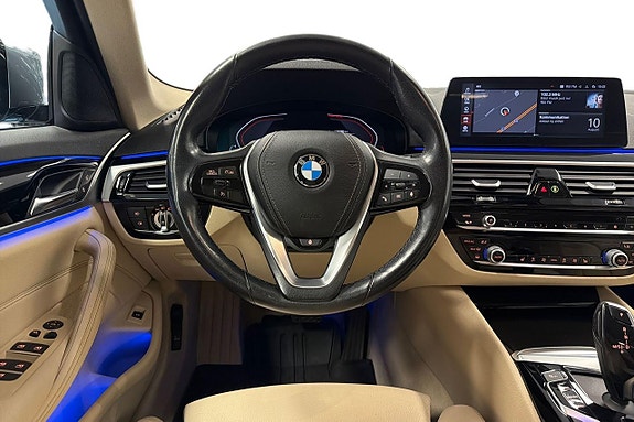 BMW 520d 9 of 18