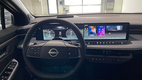Nissan Leaf 9 of 15