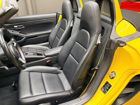 Porsche 718 Boxster 8 of 14