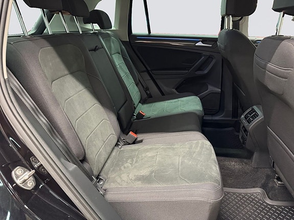Volkswagen Tiguan 18 of 21