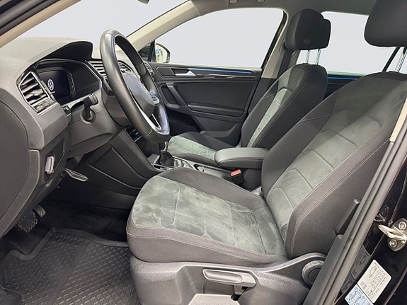 Volkswagen Tiguan 7 of 21