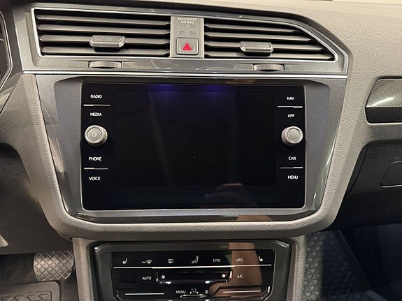 Volkswagen Tiguan 19 of 21