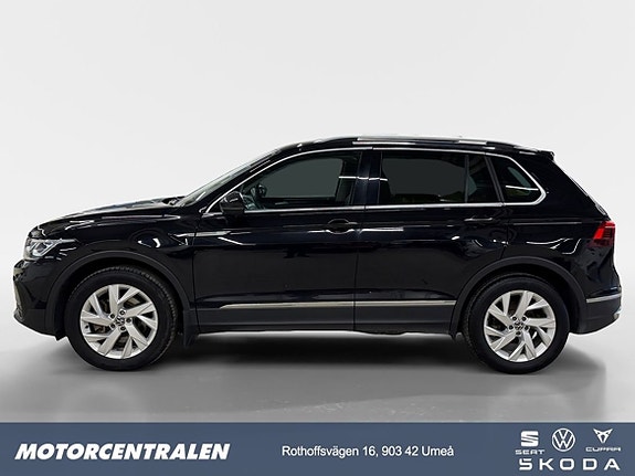 Volkswagen Tiguan 3 of 21