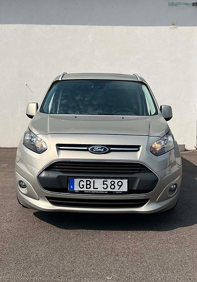 Ford Connect Tourneo 2 of 24