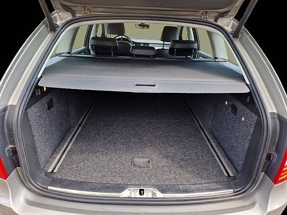 Skoda Superb 12 of 12