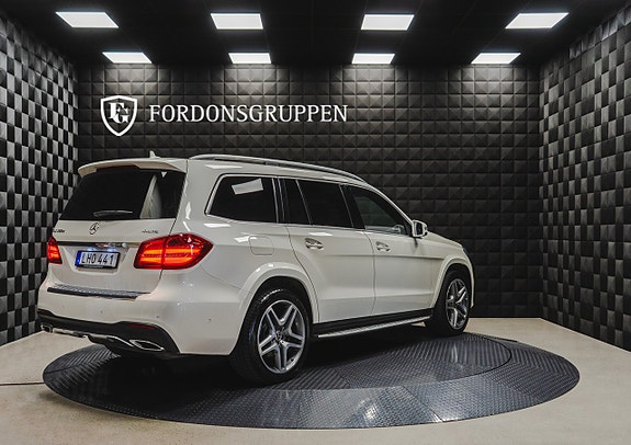 Mercedes-Benz GLS350 d 9 of 27