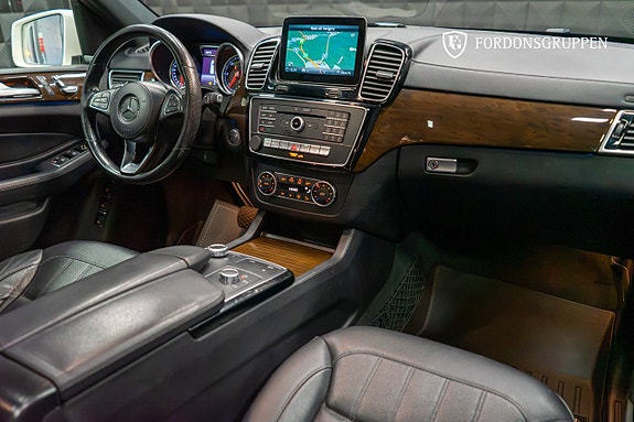 Mercedes-Benz GLS350 d 23 of 27