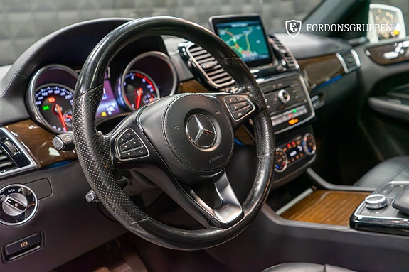 Mercedes-Benz GLS350 d 20 of 27