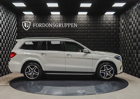 Mercedes-Benz GLS350 d 10 of 27