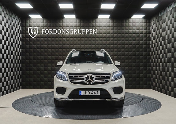 Mercedes-Benz GLS350 d 13 of 27