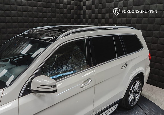 Mercedes-Benz GLS350 d 3 of 27