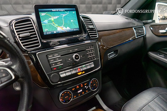 Mercedes-Benz GLS350 d 25 of 27