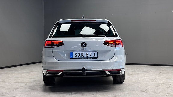 Volkswagen Passat 21 of 22