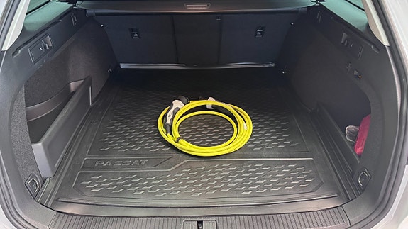 Volkswagen Passat 20 of 22