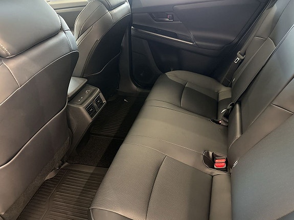 Toyota bZ4X Touring 8 of 11