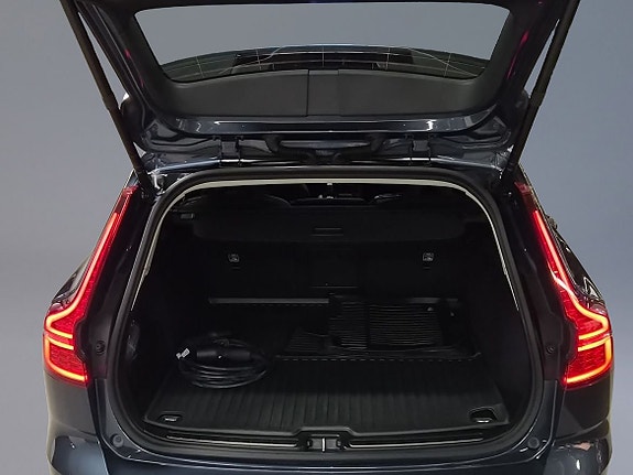 Volvo V60 10 of 12