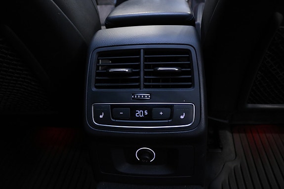 Audi A4 allroad 17 of 30