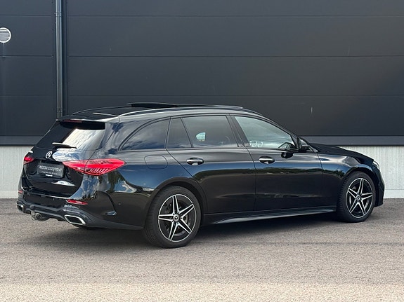 Mercedes-Benz C300 10 of 28
