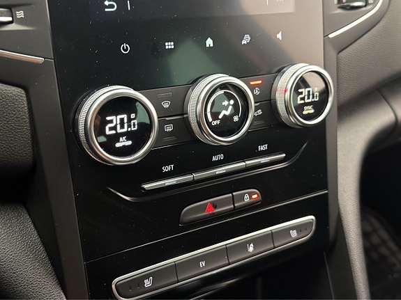 Renault Megane E-Tech 19 of 30